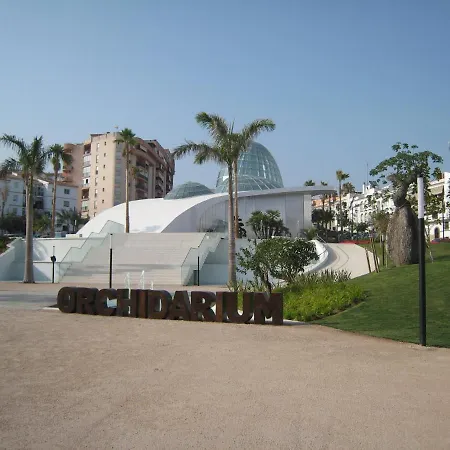 Tatil Evi Sleeps 5 Pool Air Con Estepona