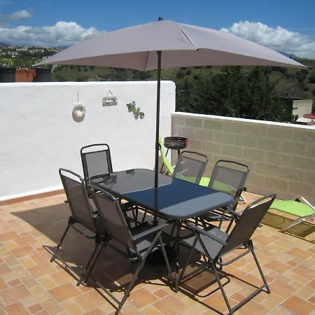 Sleeps 5 Pool Air Con Holiday home Estepona